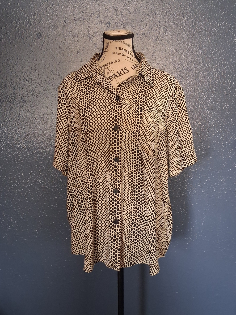 Kathy Chè Black Cream Animal Print Flowy Button Down Shirt XL